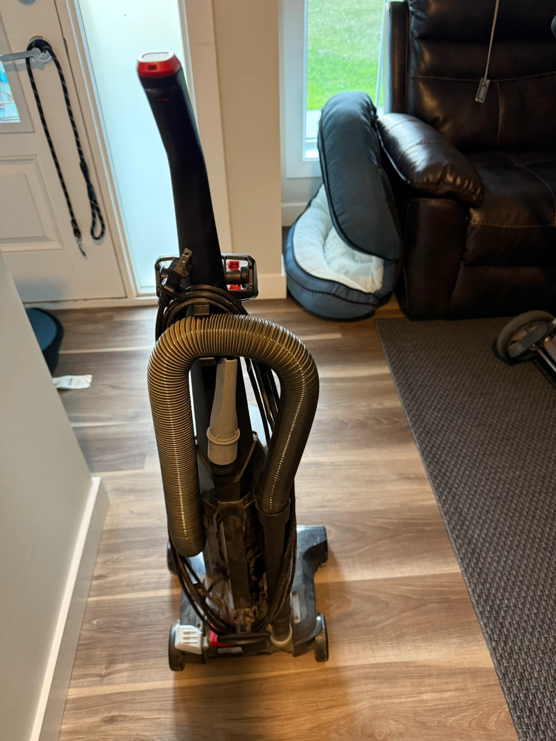 Bissell PowerForce Turbo Vacuum - photo 3