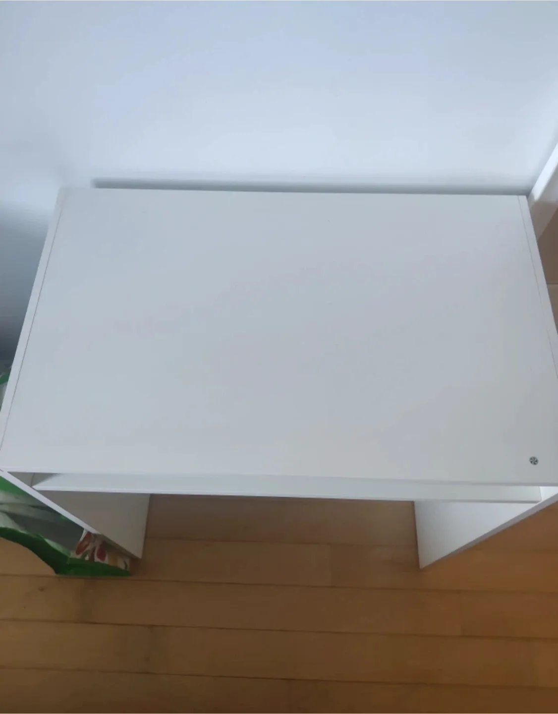 Ikea White Desk (TORALD) image indicator(9)