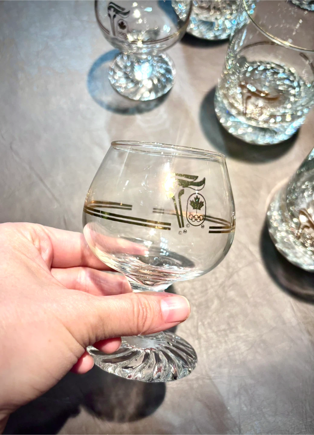 1988 Calgary Winter Olympics Various Size Glass Collection - photo 2