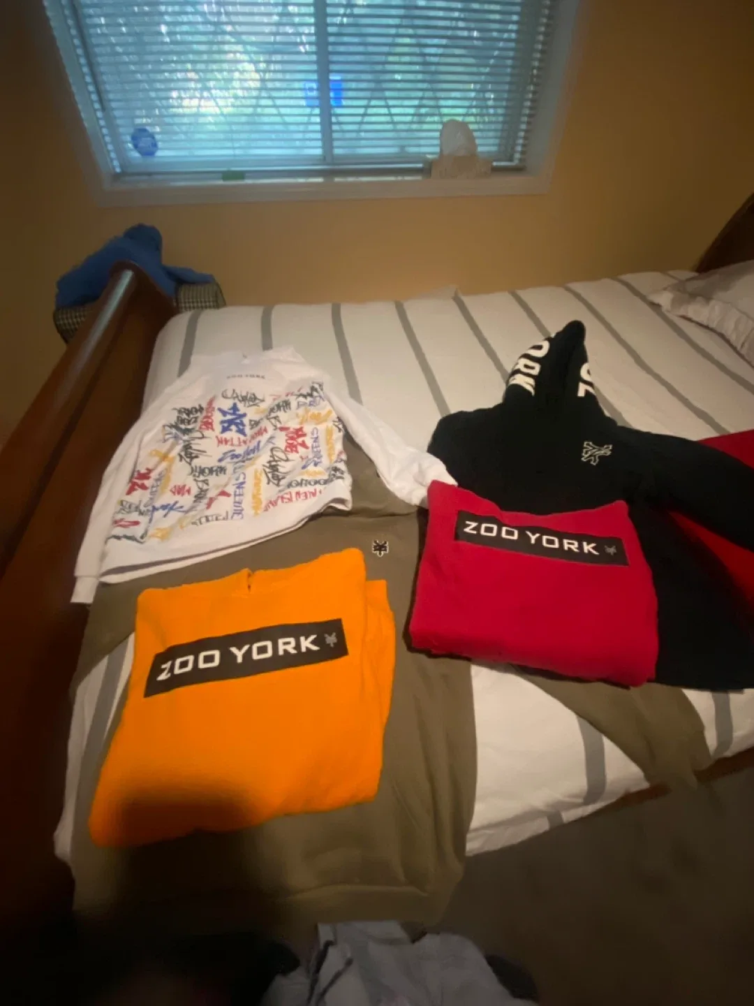 Converse All Star Beige Hoodie thumbnail