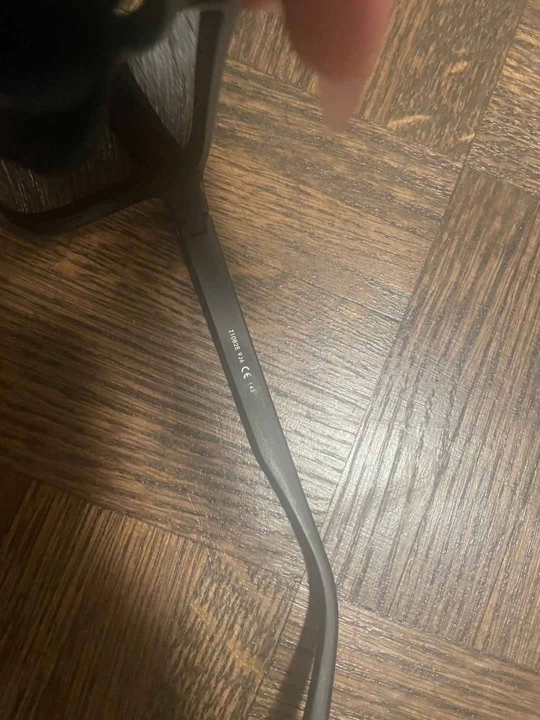 Louis Vuitton Sunglasses Black image indicator(3)