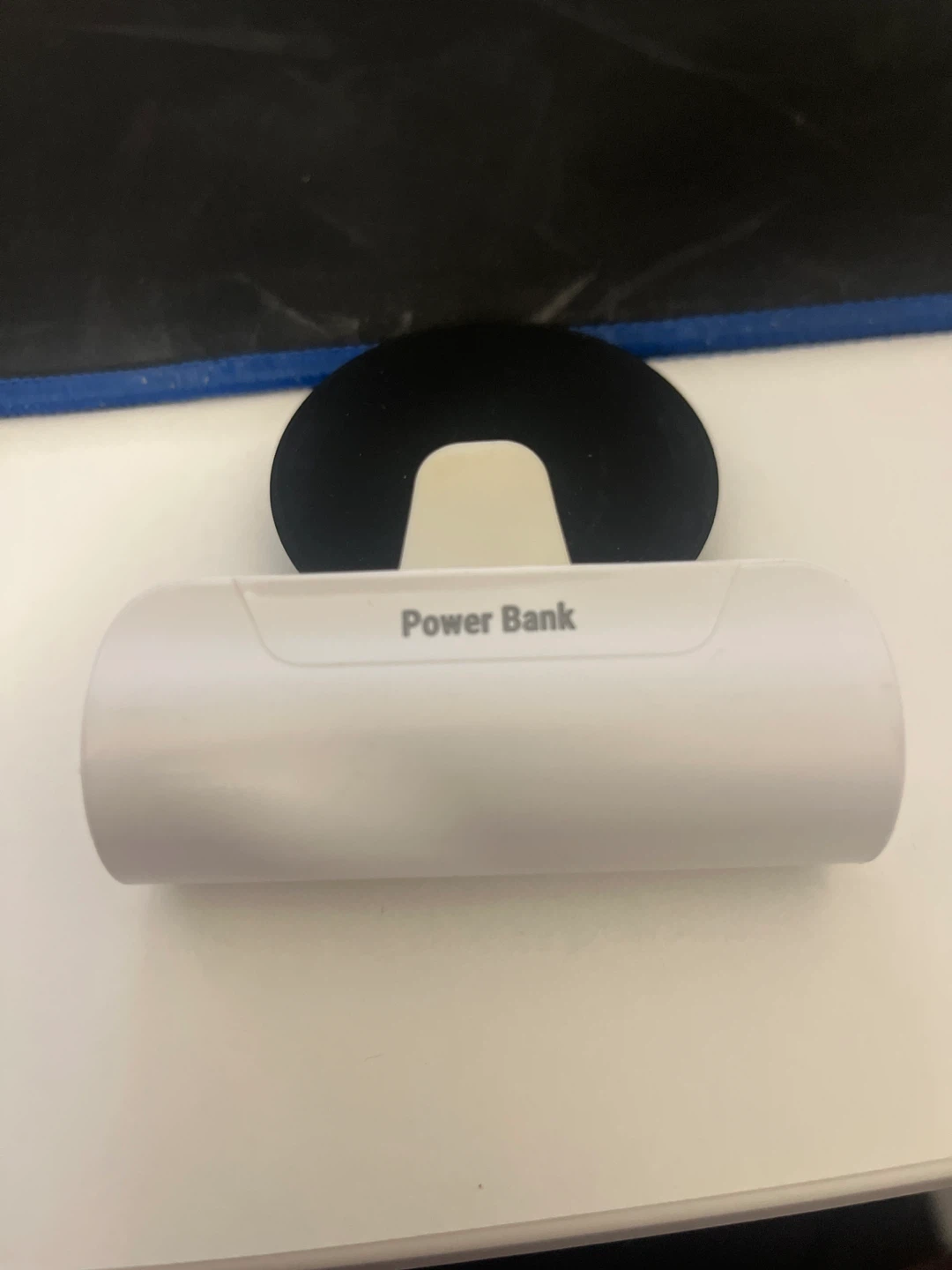 5000mAh Power Bank with stand