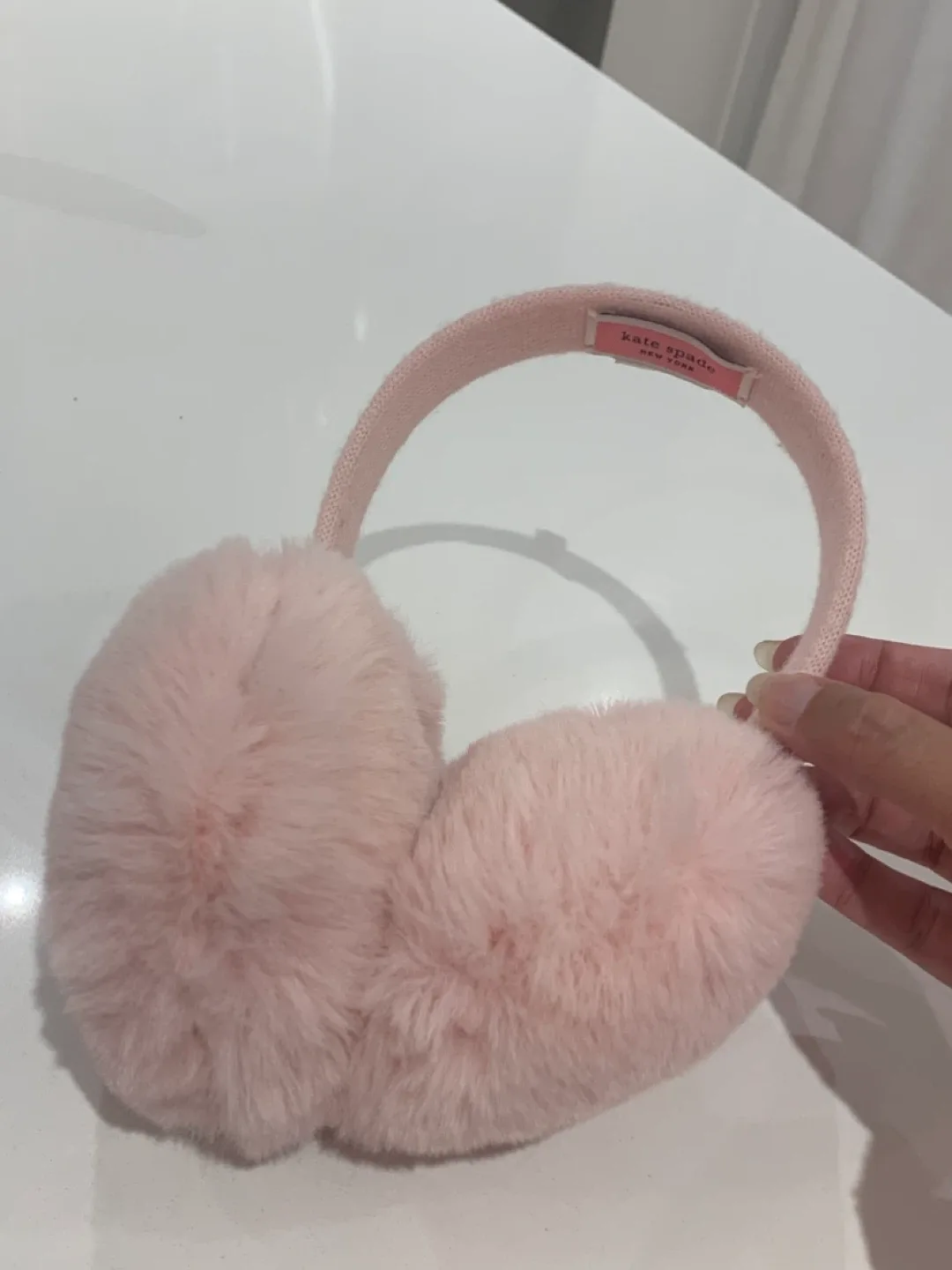 🎀 Preloved Kate Spade Pink Furry Earmuffs 🩷 image indicator(4)