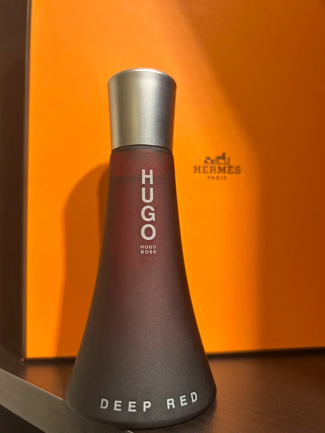 Hugo Boss Deep Red Eau de Parfum 50ml thumbnail