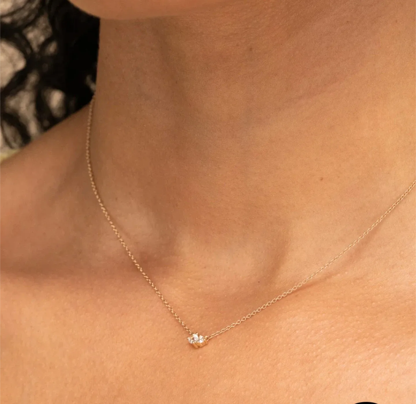 Mejuri Beverly Necklace - 14K Yellow Gold, Sapphire image indicator(5)