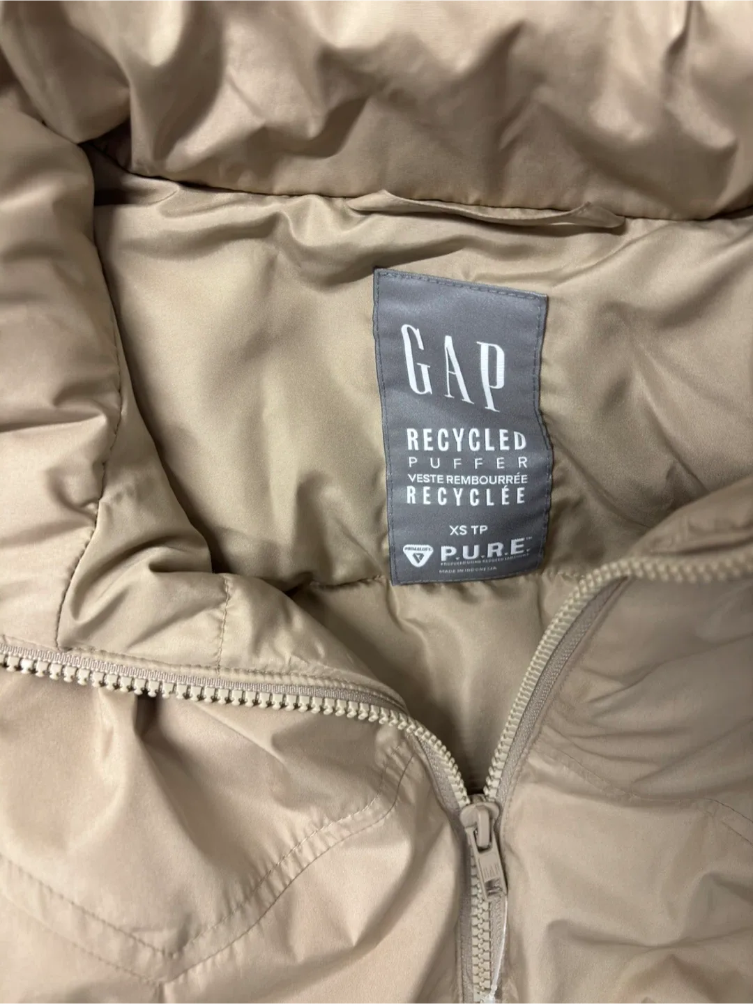 GAP Recycled Puffer Jacket - Size XS image indicator(2)