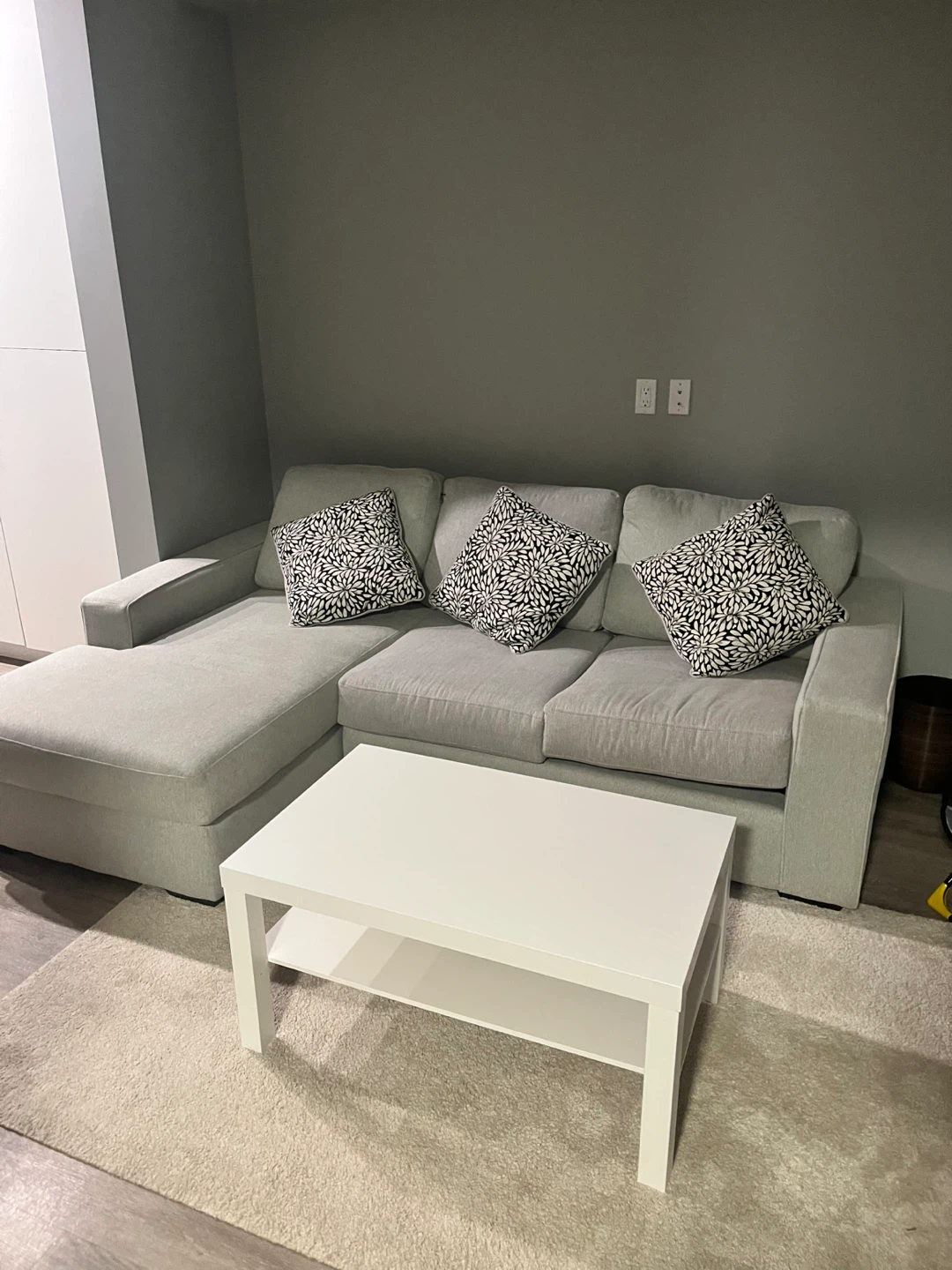 Light Grey Sectional Sofa with Pillows - photo 3