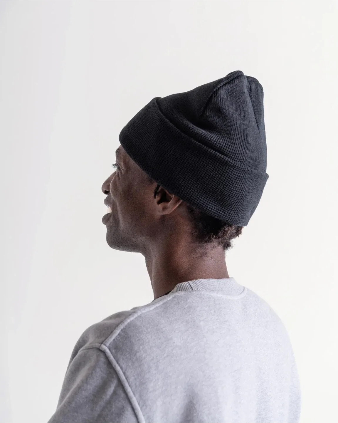 Herschel Elmer Beanie | Heather Light Grey image indicator(2)