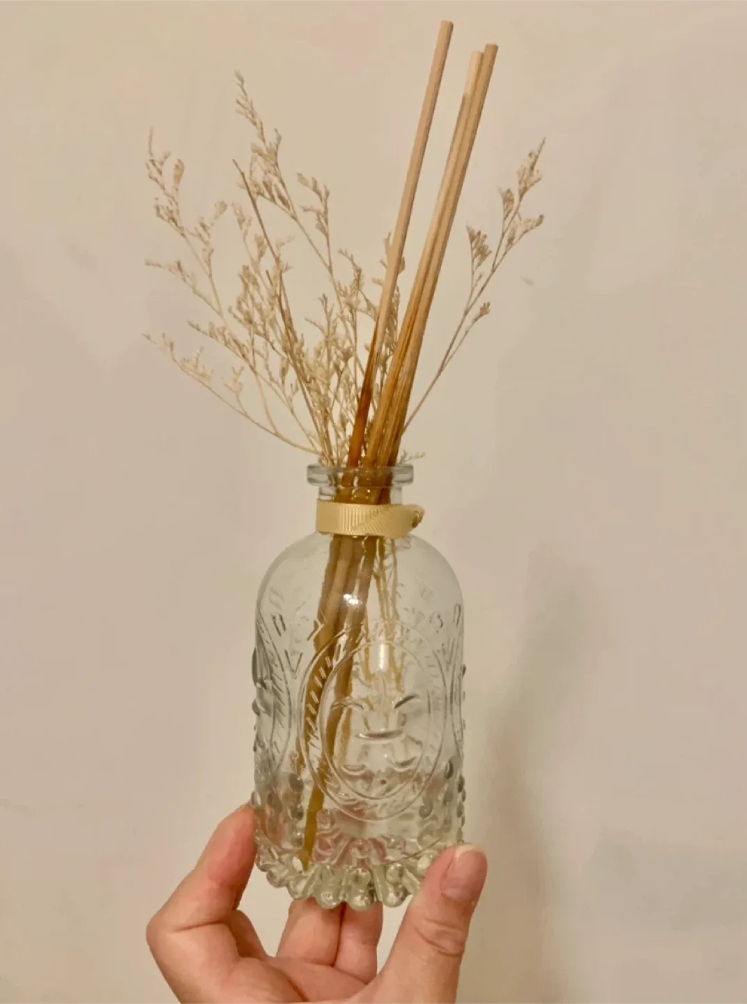 ✨FREE✨ #freecycle (EMPTY) Clear Glass Reed Diffuser thumbnail