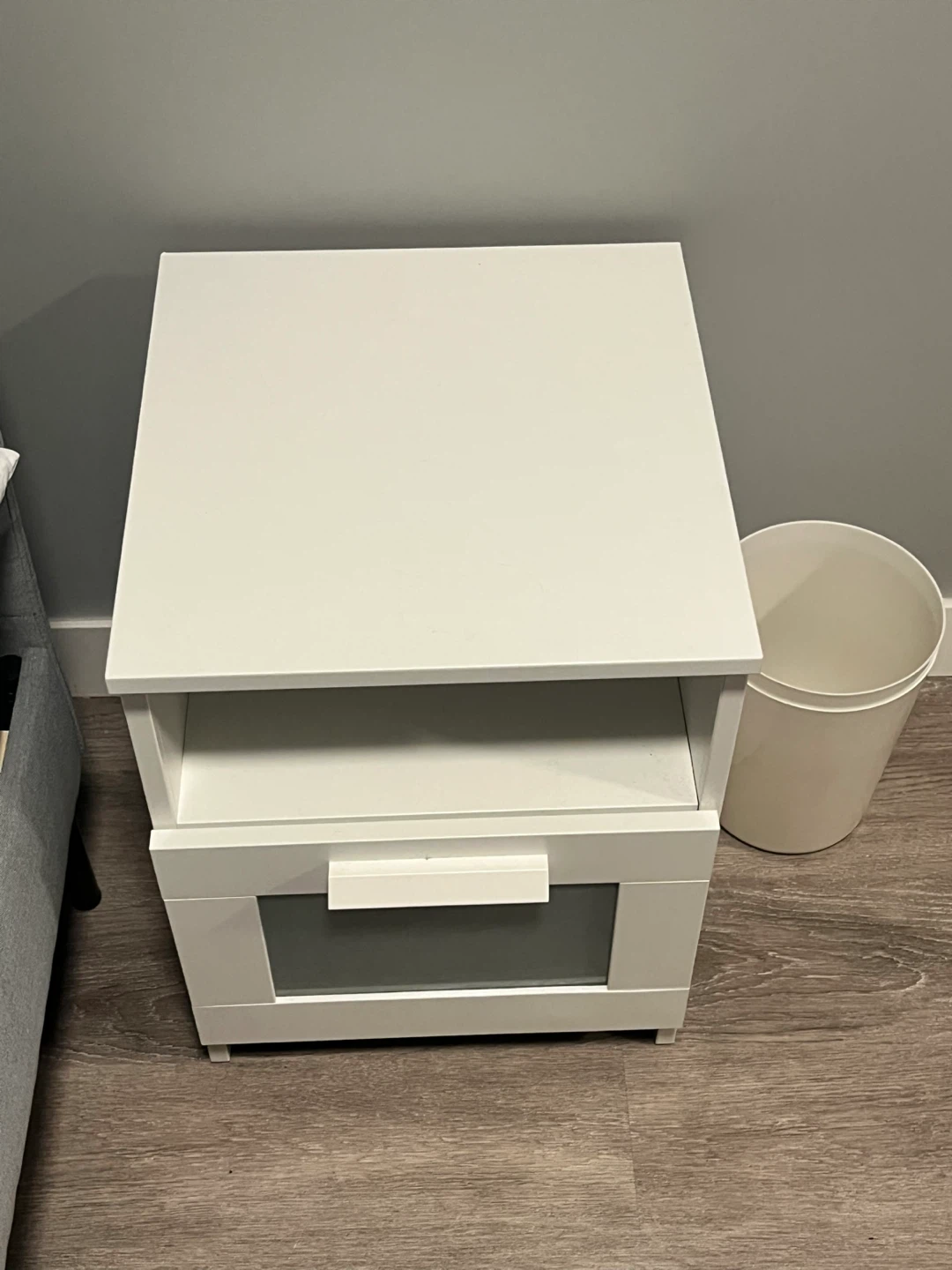 IKEA Hemnes White Nightstand - photo 2
