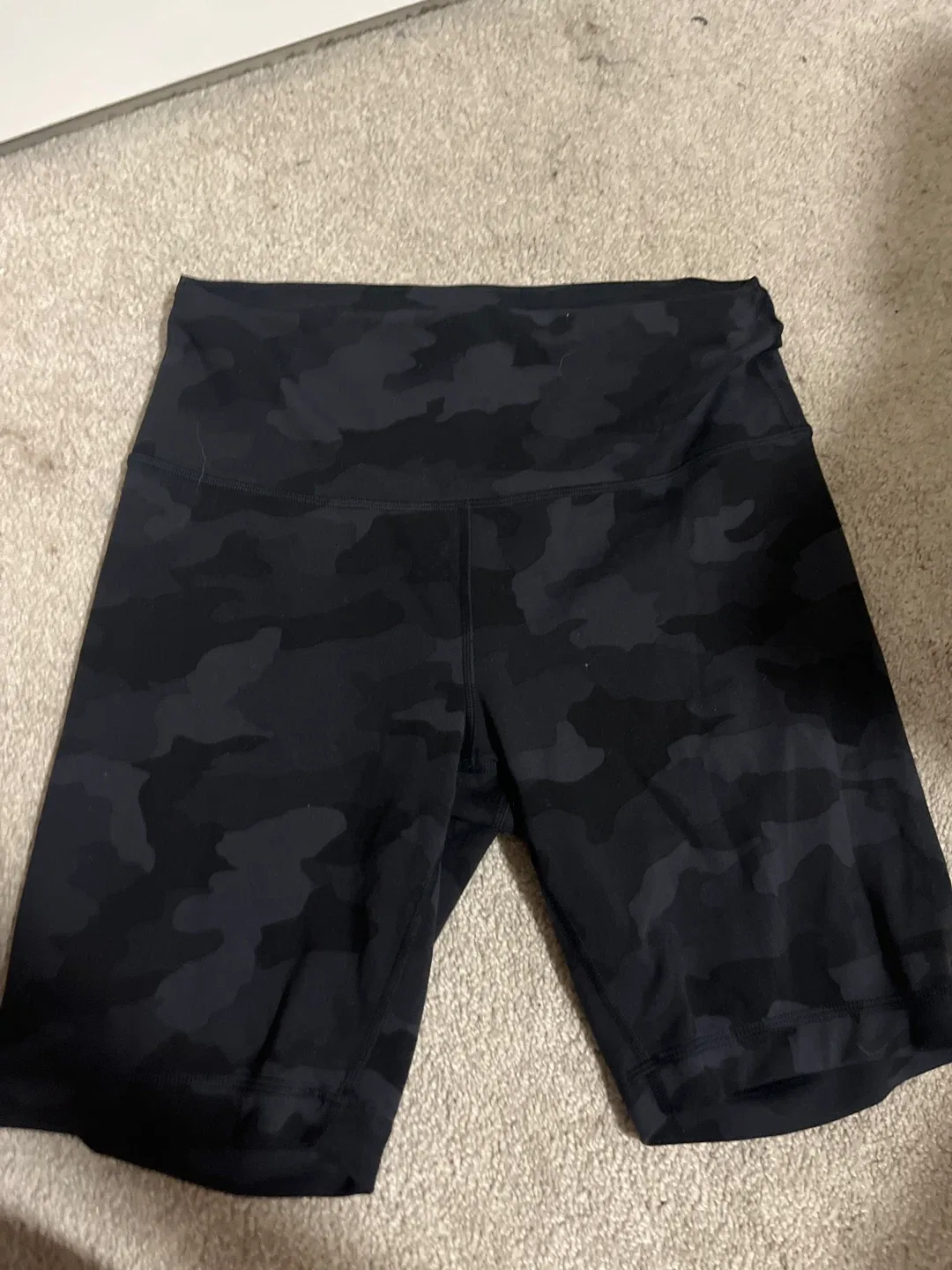 Lululemon Align HR Bike Short 8" Camo image indicator(2)