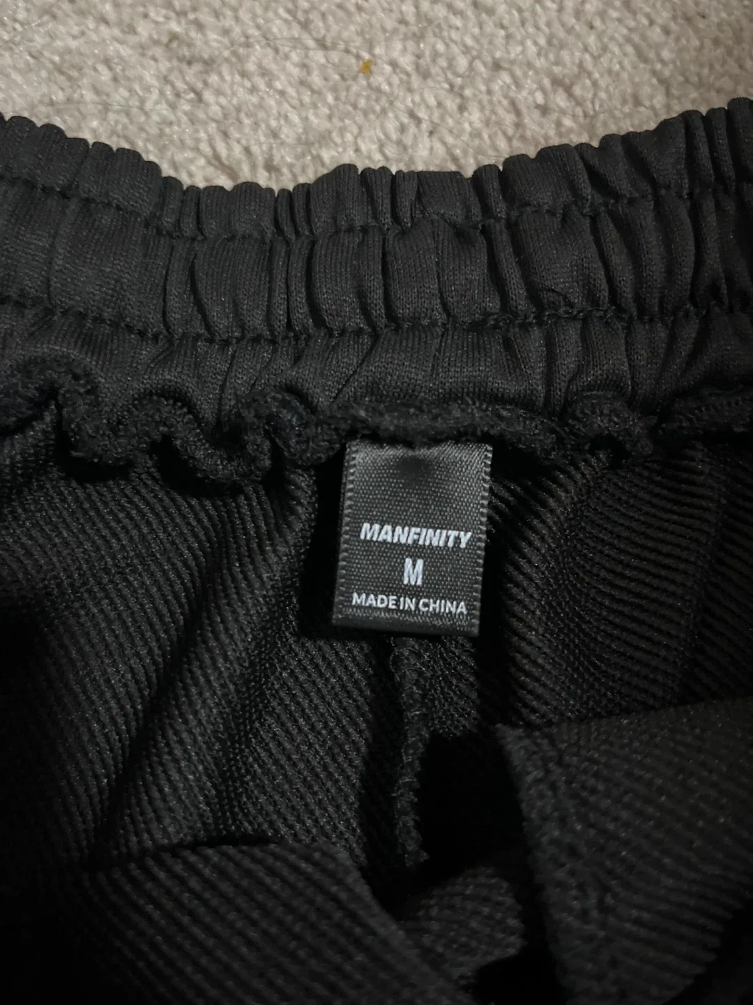 Manfinity Black Sweatpants - Size M image indicator(4)