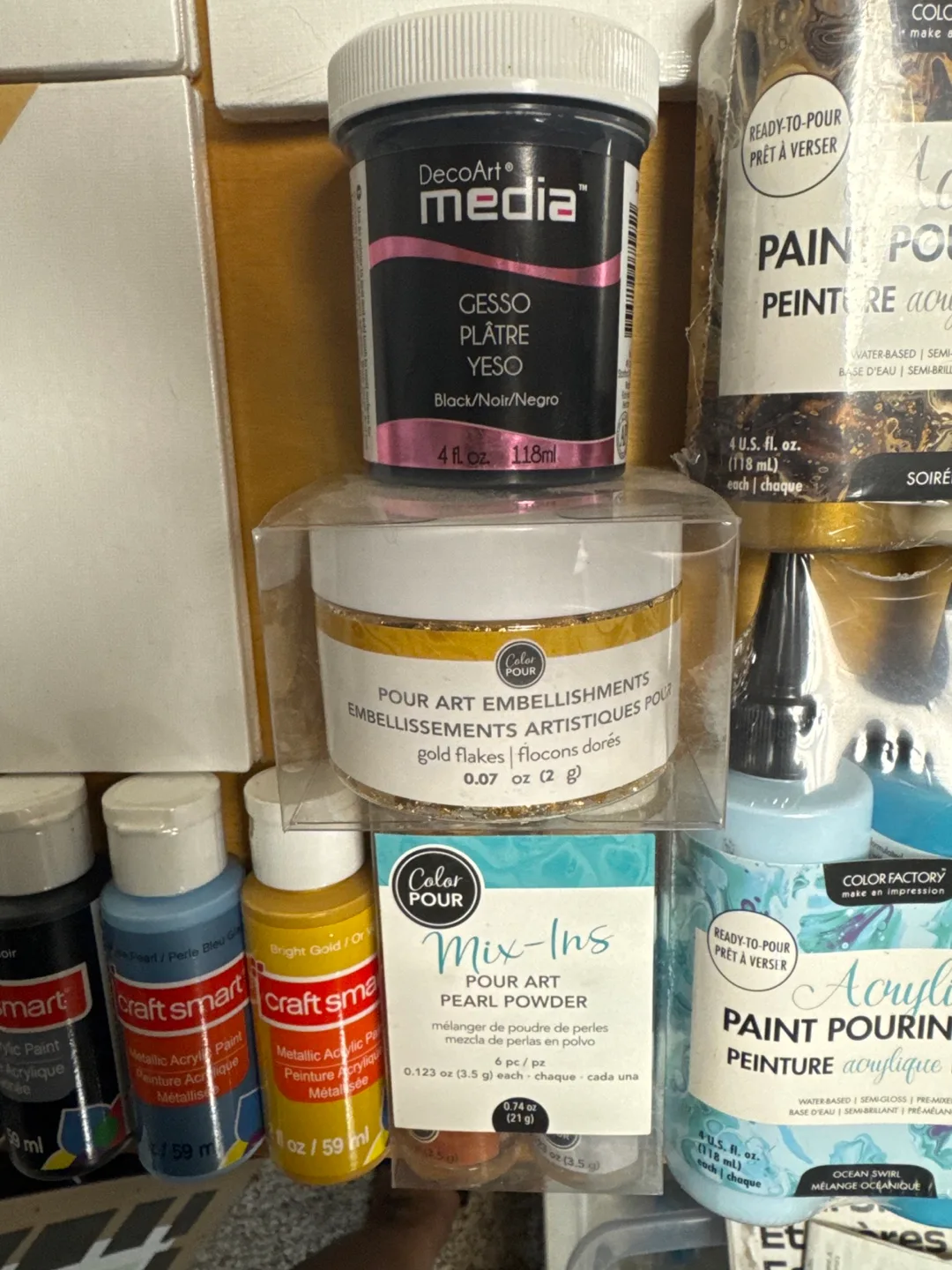 Acrylic Paint Pouring Kits & Assorted Supplies image indicator(4)