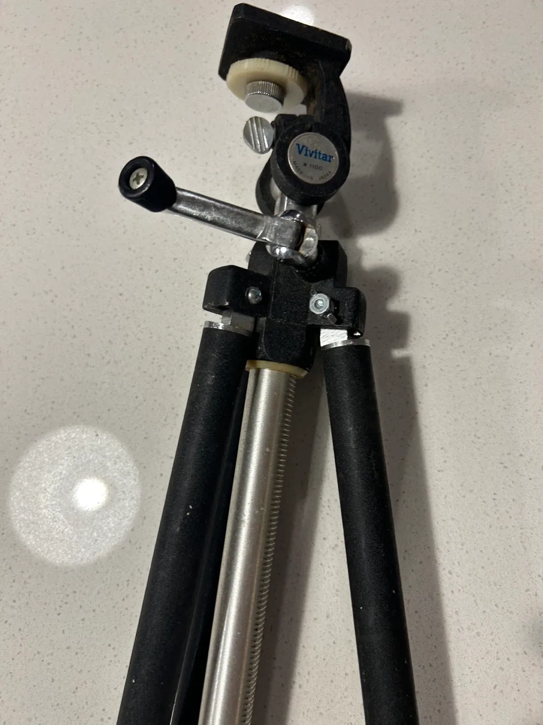 Vivitar Tripod - 34 inches