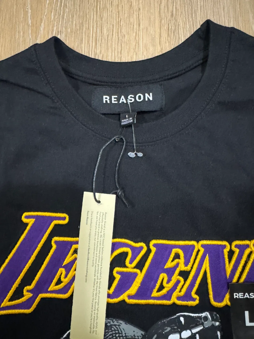 Kobe Bryant Reason Legend Black T-Shirt Size Large image indicator(2)