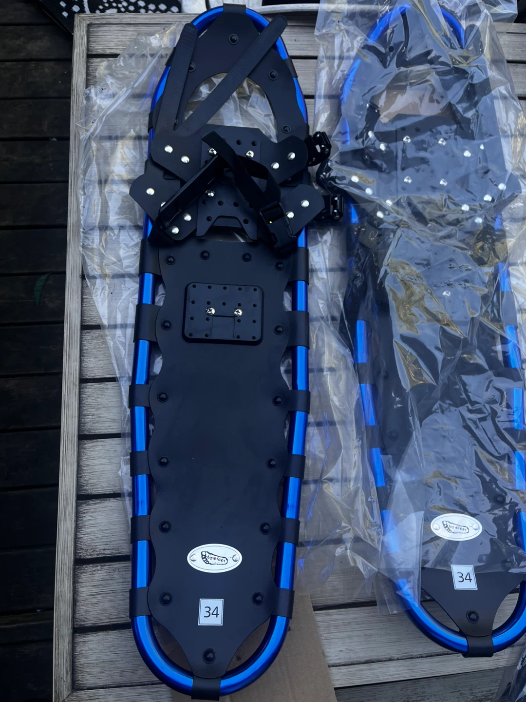 New Bigfoot Snowshoes - Size 34 - photo 5