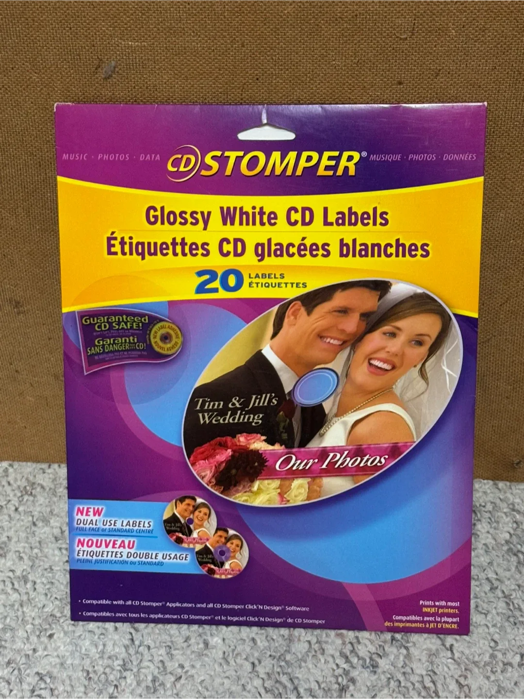 Fellowes CD/DVD Binder Sheets & CD Stomper Labels image indicator(2)