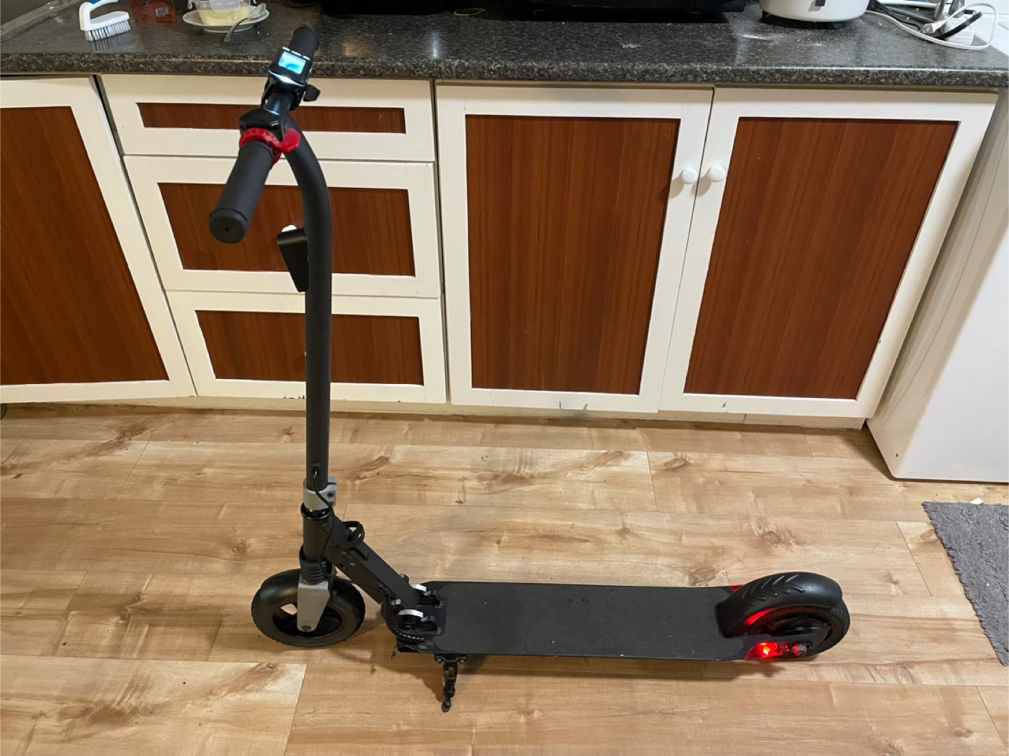 Gyroor Hs8 electric scooter - photo 5