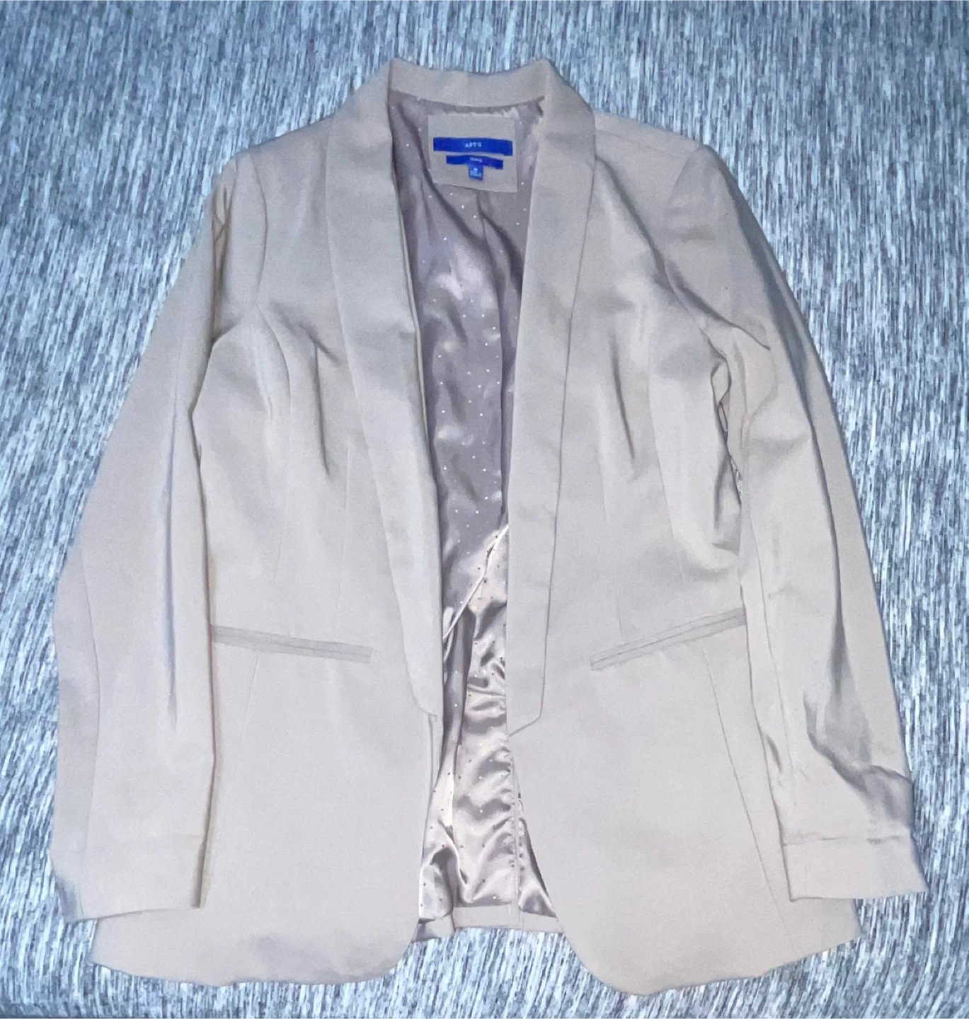 Tan Women’s Blazer. NEW with tag. Size Medium