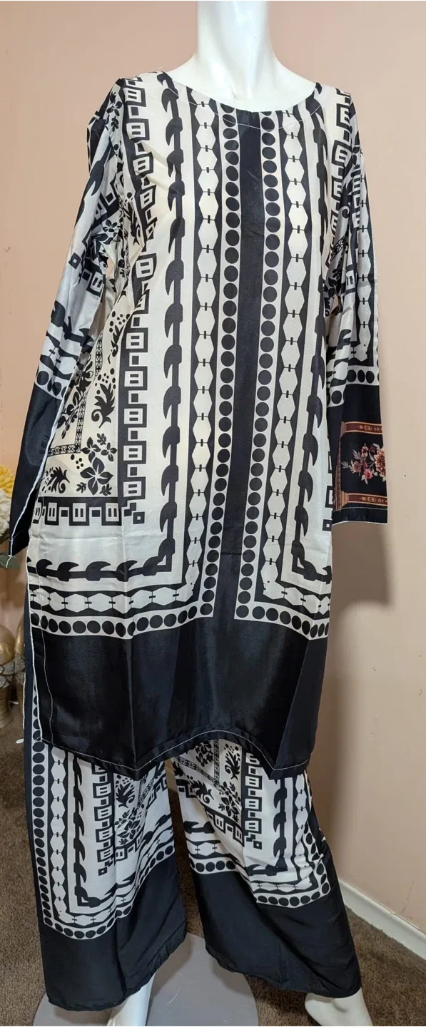 Floral Print 2-Piece Outfit image indicator(3)