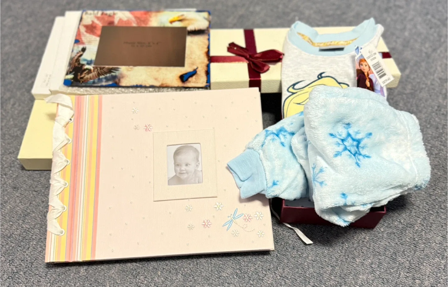 Taggies Bear Stuffed Animal Toy image indicator(4)