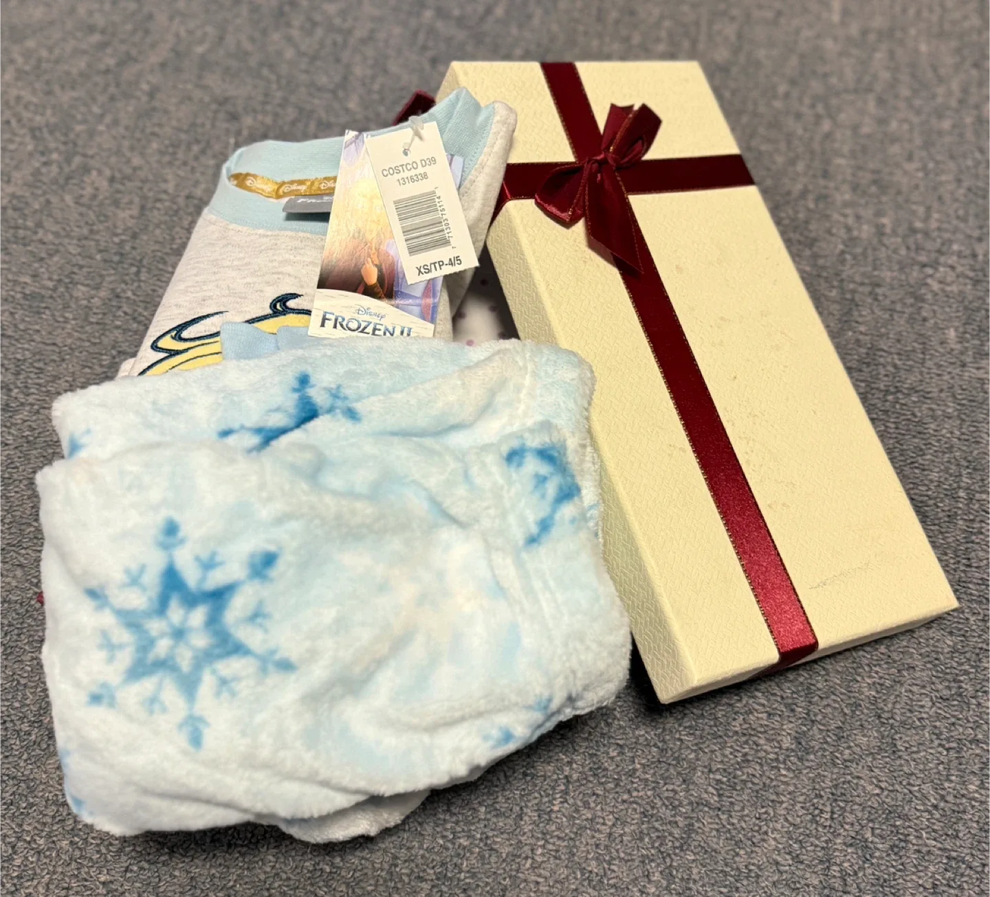 Taggies Bear Stuffed Animal Toy image indicator(6)