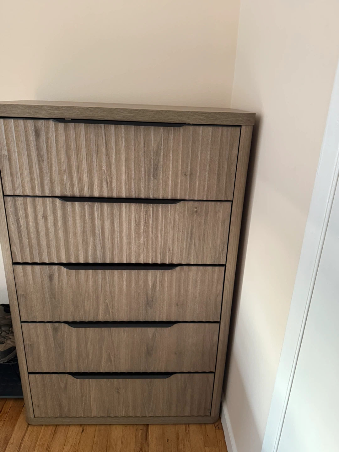 Brand New 5-Drawer Dresser SICOTAS