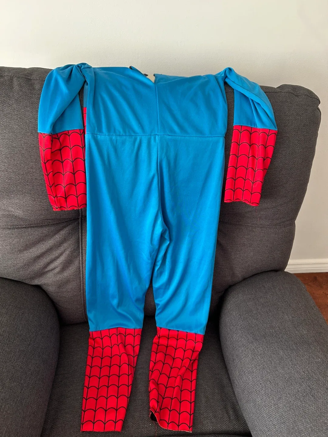 Spiderman Costume image indicator(2)