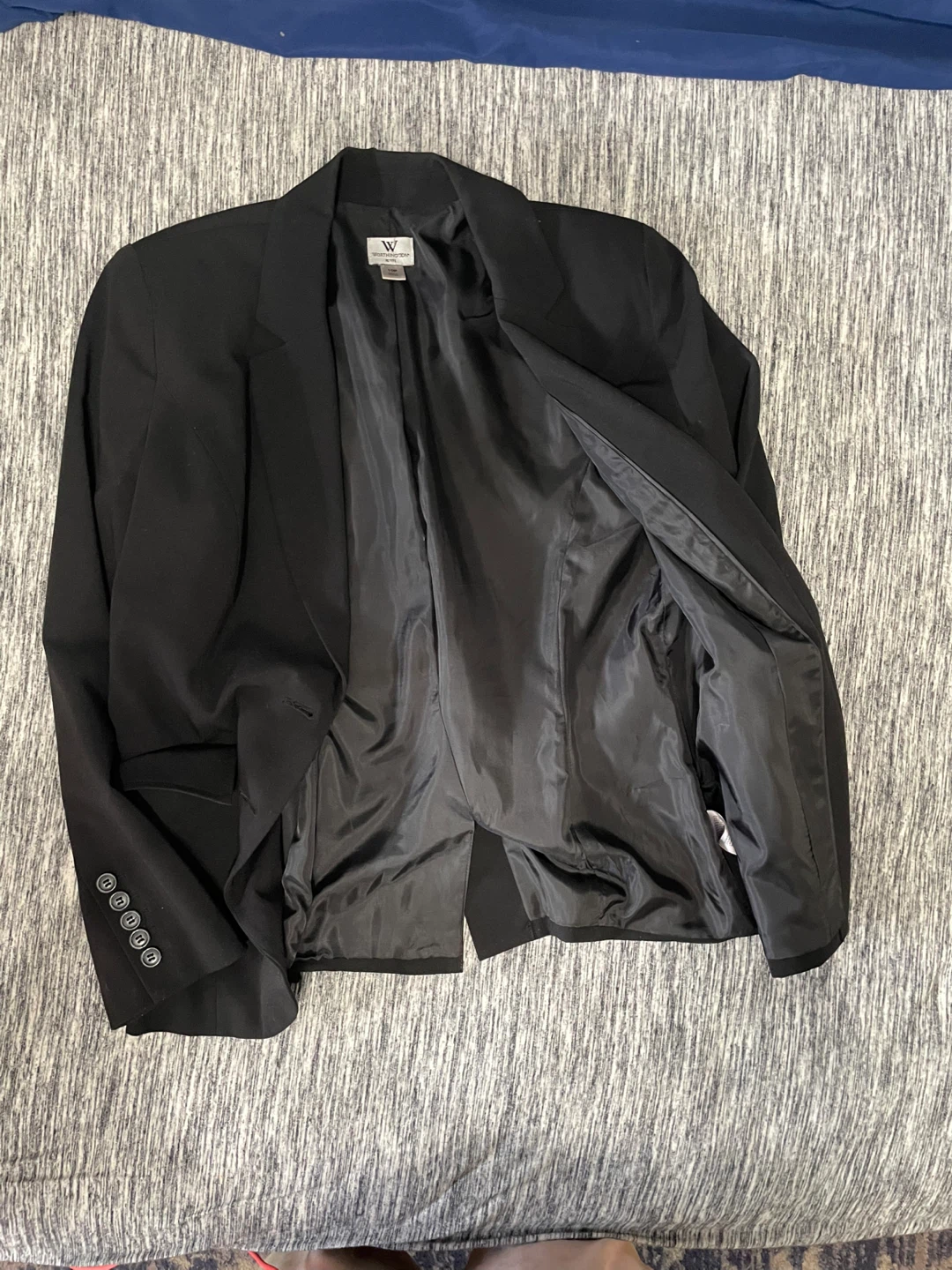 Women’s Black Blazer. Size 10 - photo 3