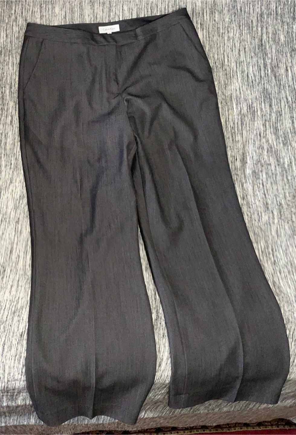 Calvin Klein Women’s 2 pc Suit. Size 10 - photo 5