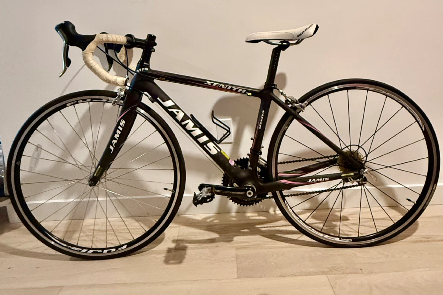 Jamis Carbon Road Bike – Ready to Ride! - photo 2