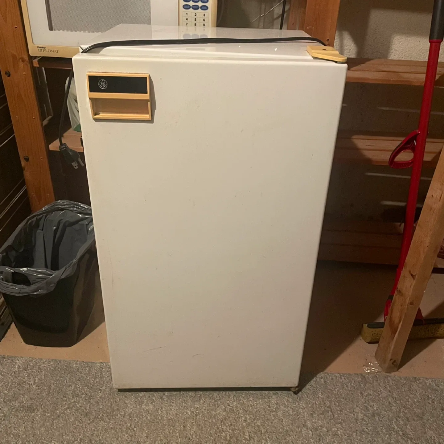 GE Compact Fridge - White thumbnail