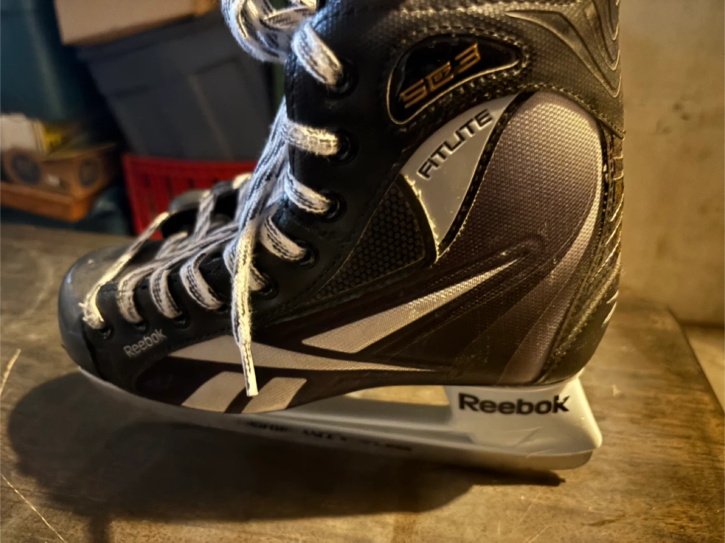 MENS SKATES - RBK Reebok Skates -Size 9 - photo 2