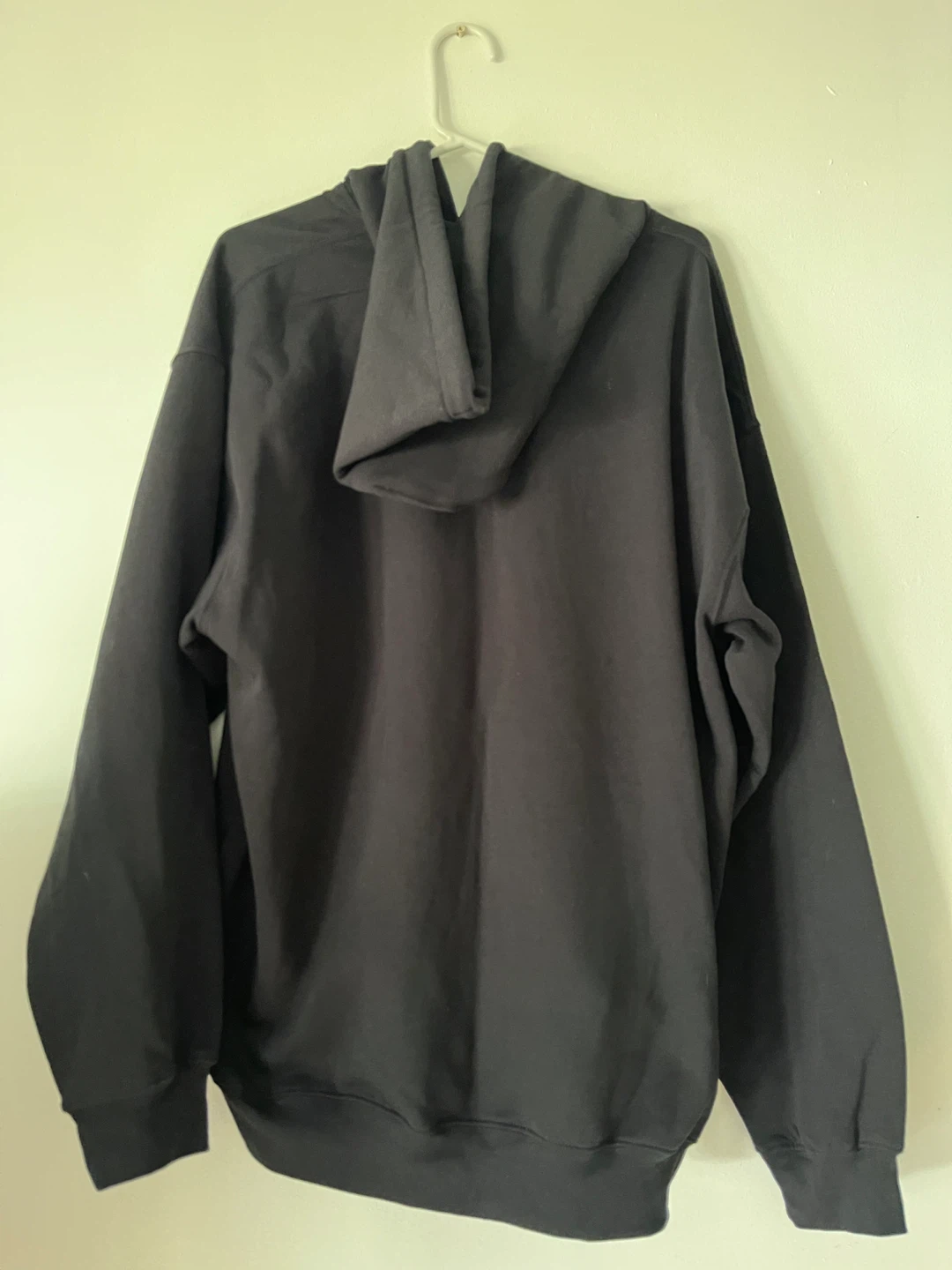 Yorkview Stars Black Zip-Up Hoodie - photo 2
