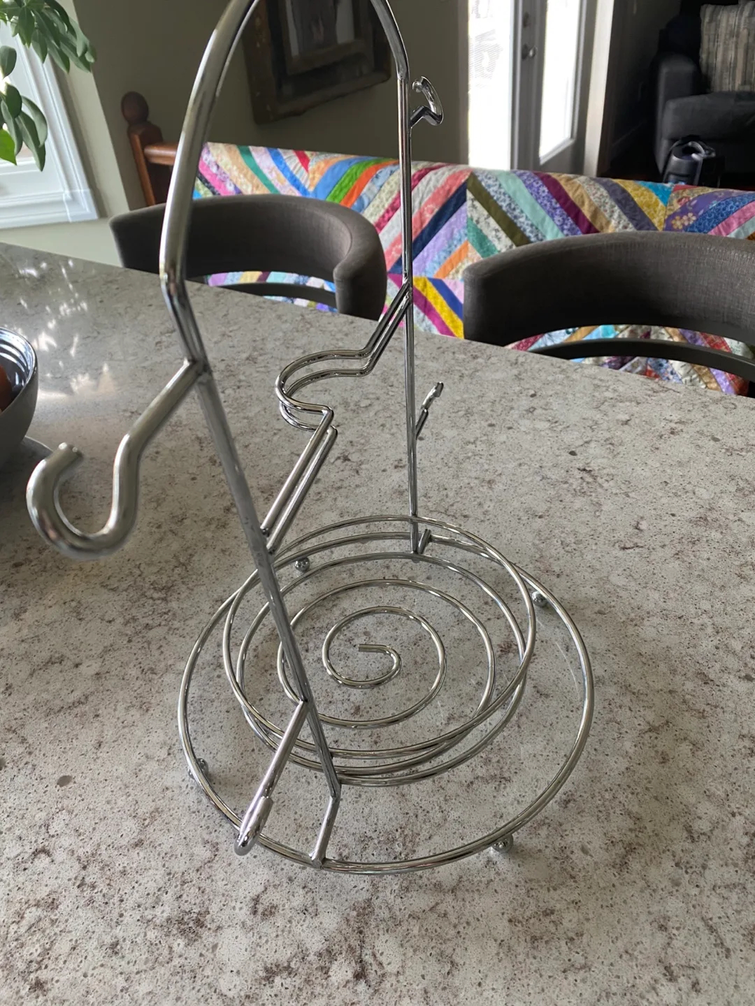 Wine Decanter and wine glass holder image indicator(4)