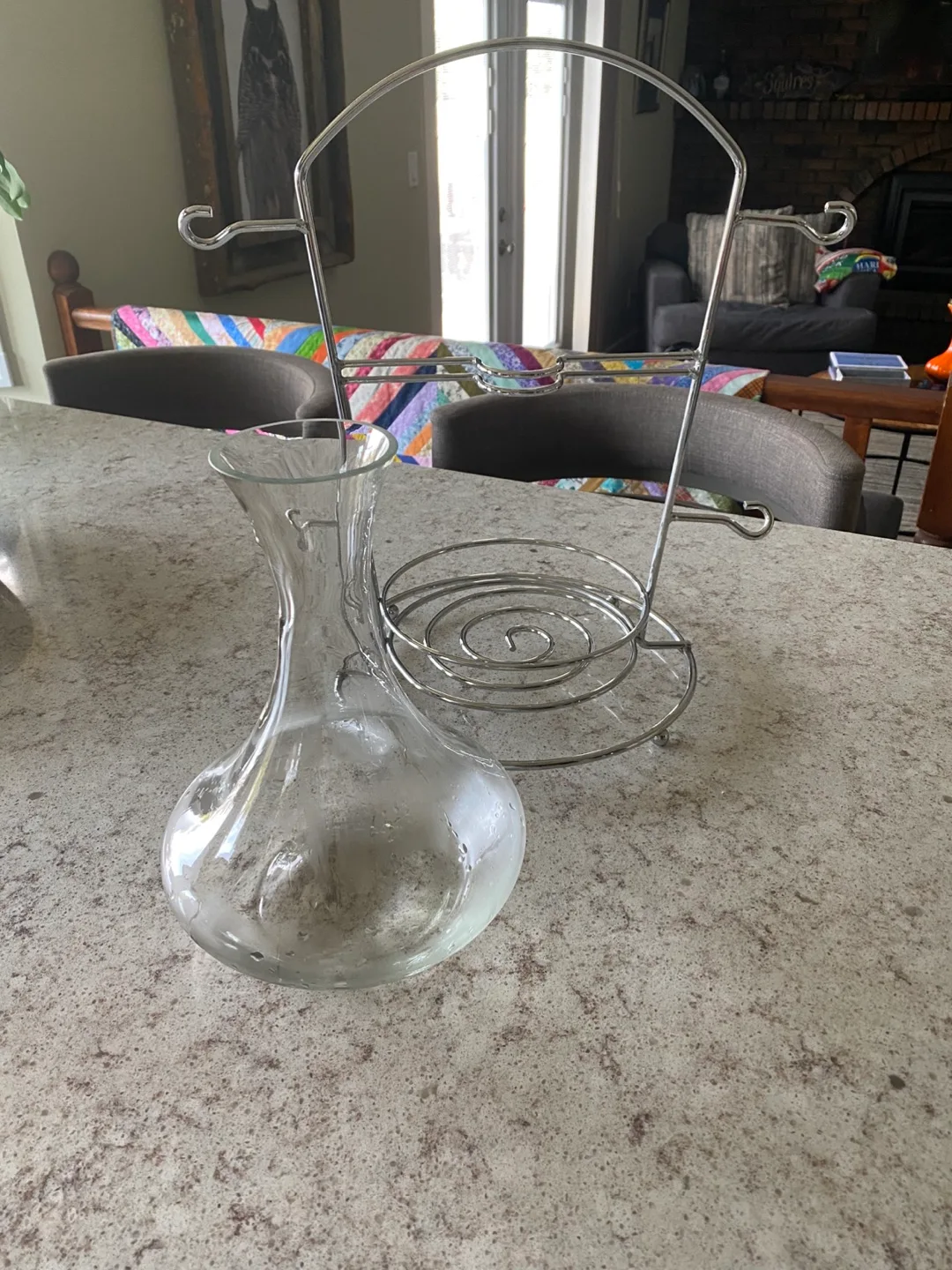 Wine Decanter and wine glass holder image indicator(2)