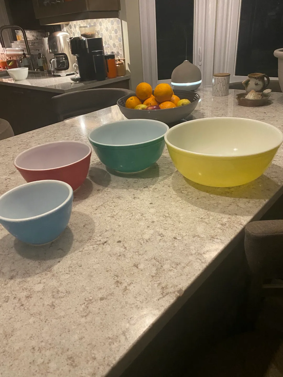 Vintage 1940’s Pyrex Bowl Set (4) Primary Colours image indicator(2)