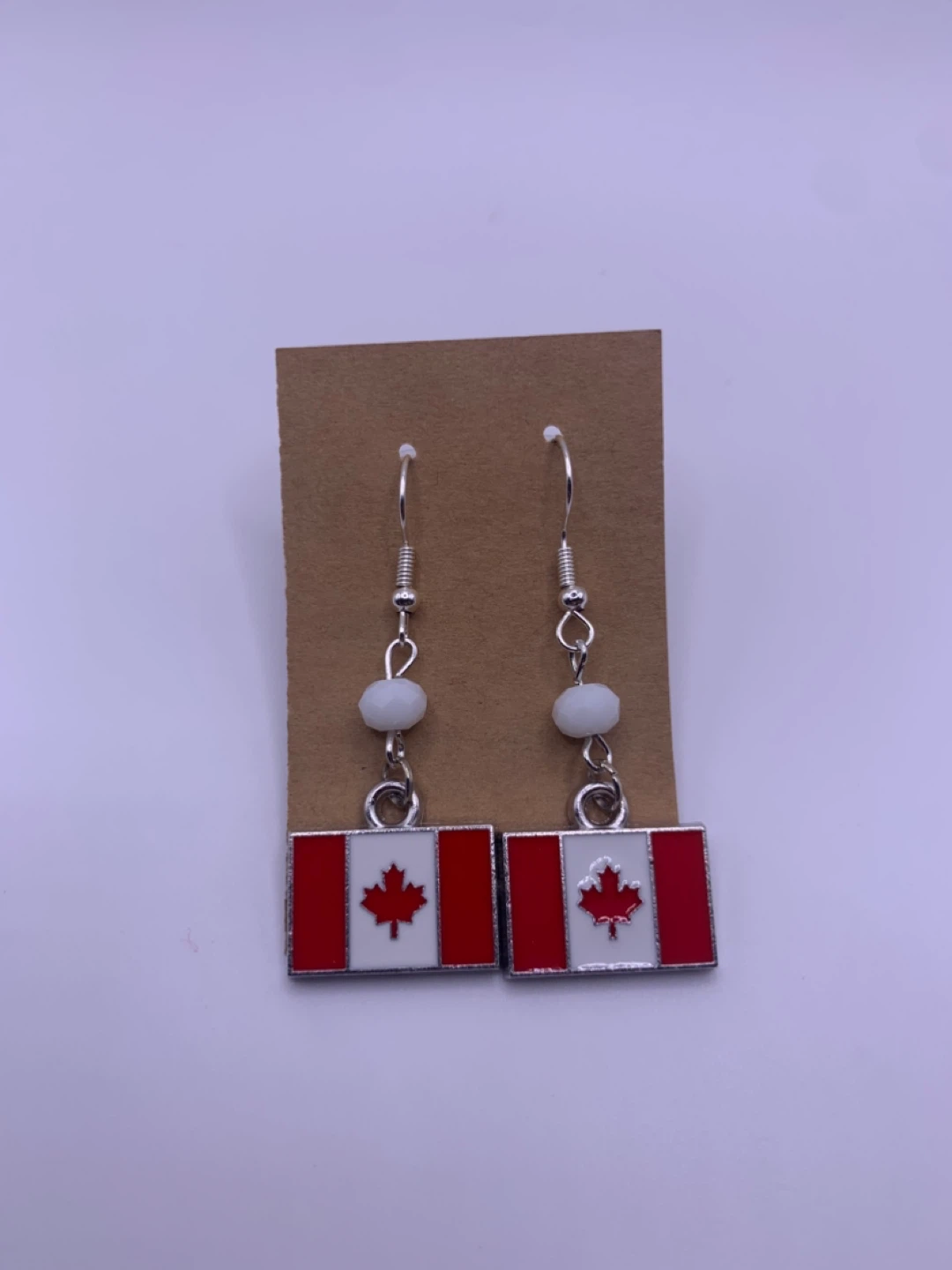 Handmade Beaded Bracelet - Canada Theme - photo 5