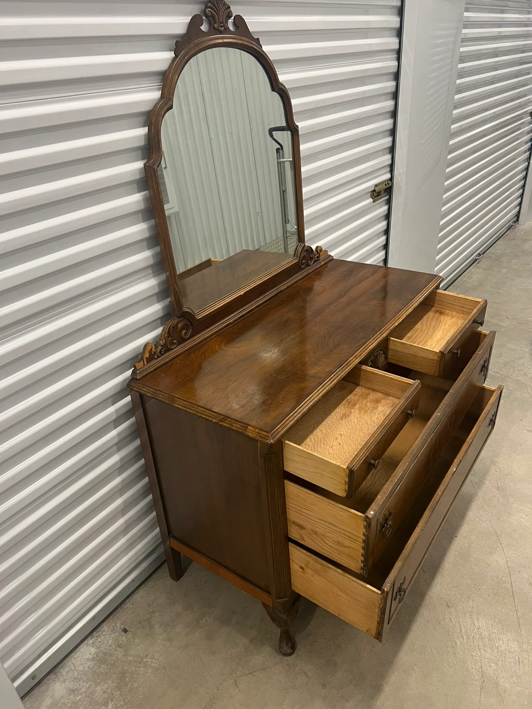 Antique Vanity Dresser with Mirror - photo 4