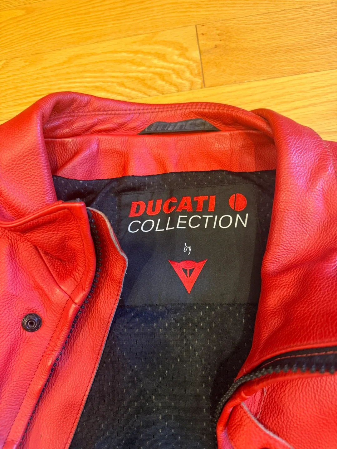 Ducati Meccanica Bologna Red Leather Jacket image indicator(4)