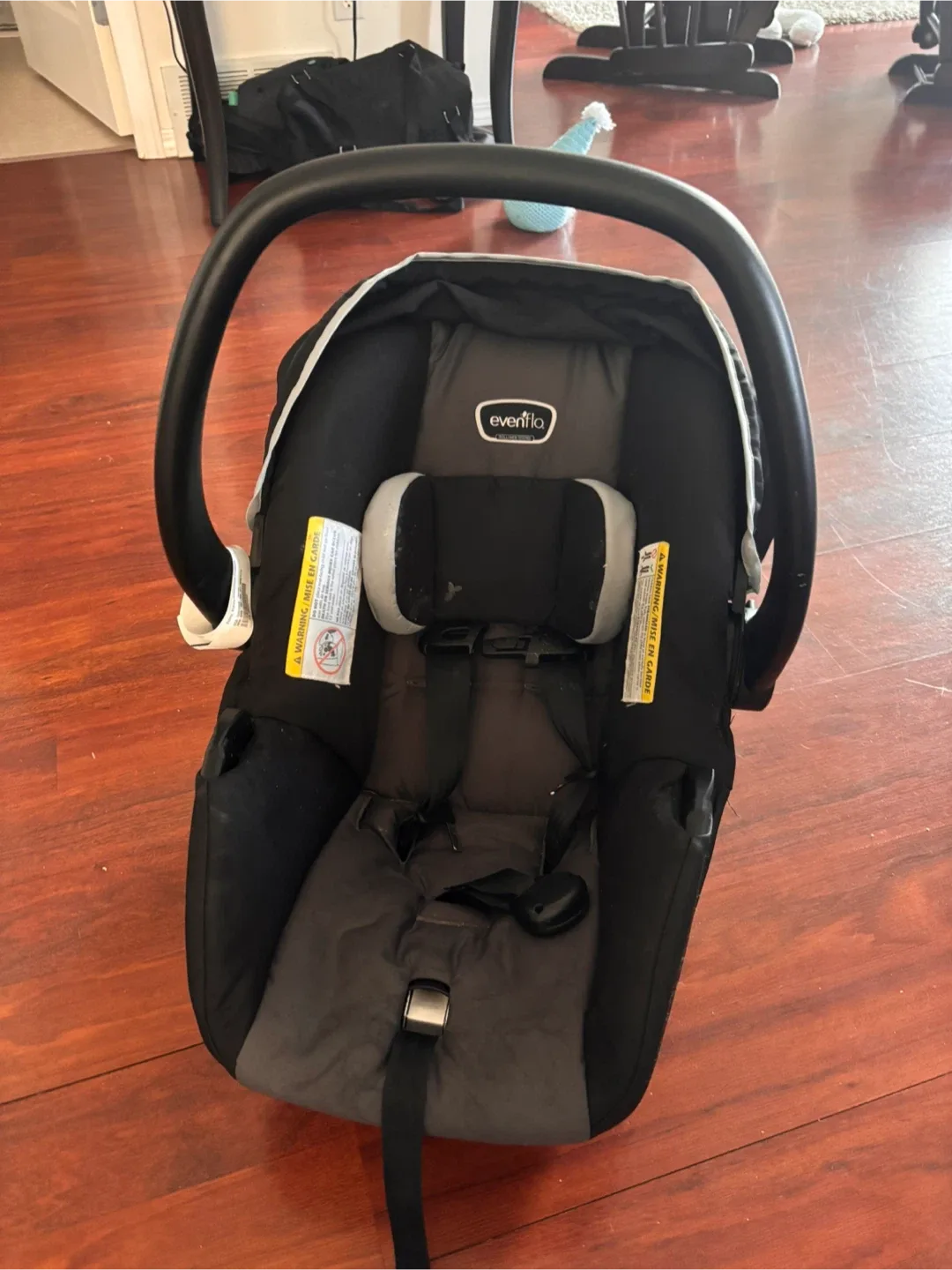 Evenflo Stroller with Car seat image indicator(3)
