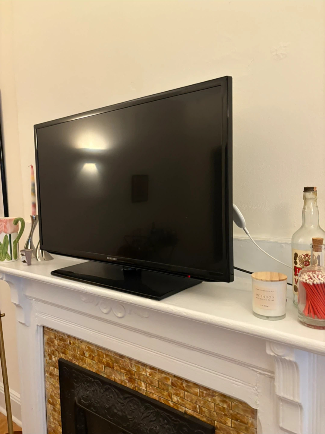 Samsung TV with Google Chromecast - photo 2