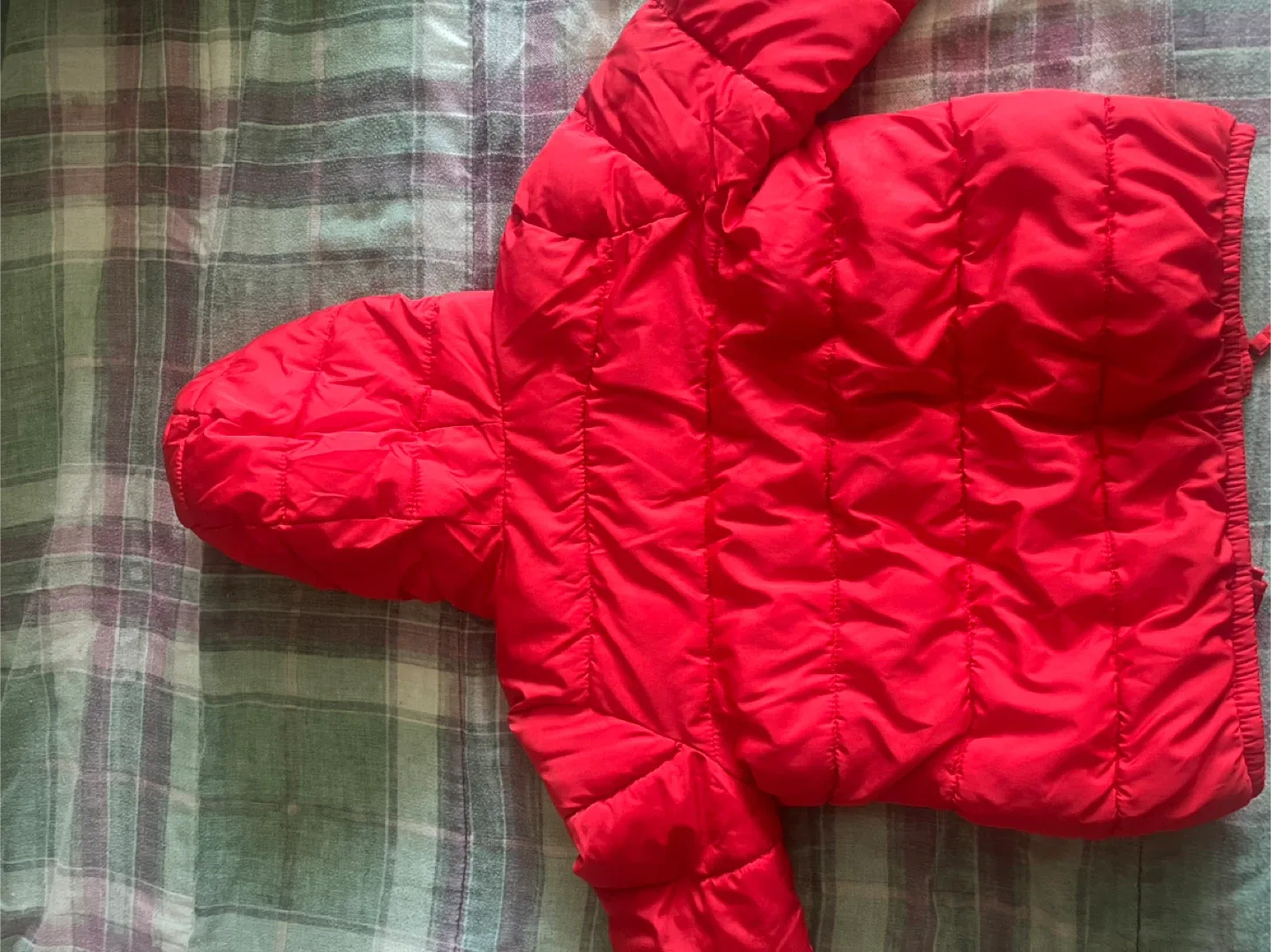 Children's Place Red Puffer Jacket - Size 4T image indicator(3)