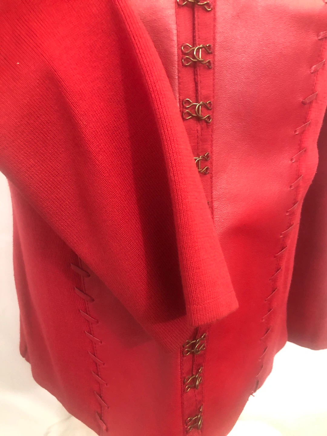Women’s Red Genuine Leather Jacket. Nygard. Size Medium 10-12. - photo 4