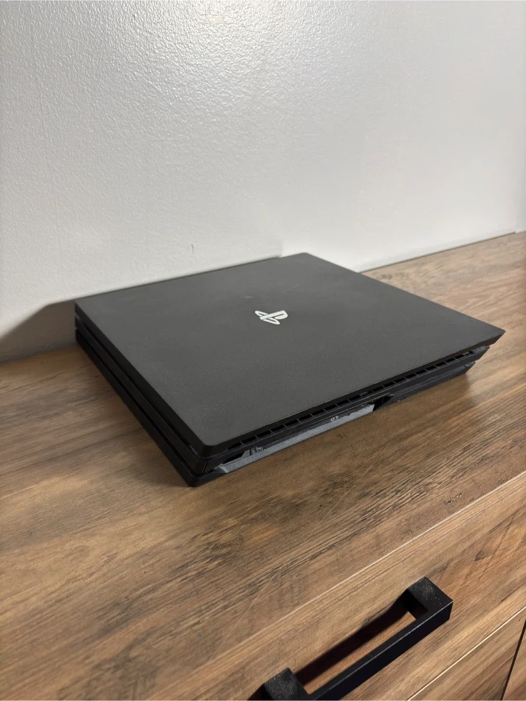 PS4 Pro 1TB + 2 Controllers + 9 Games - Best Price Around! image indicator(5)