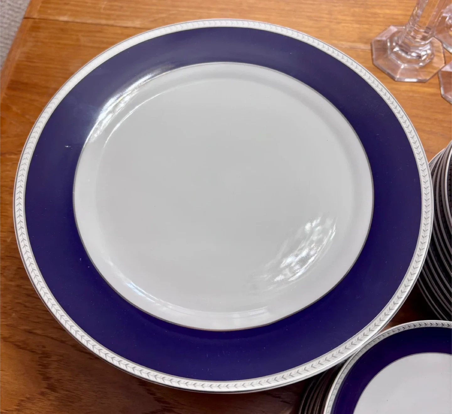 Royal Vienna China Set - Plates, Bowls, & Saucers image indicator(3)