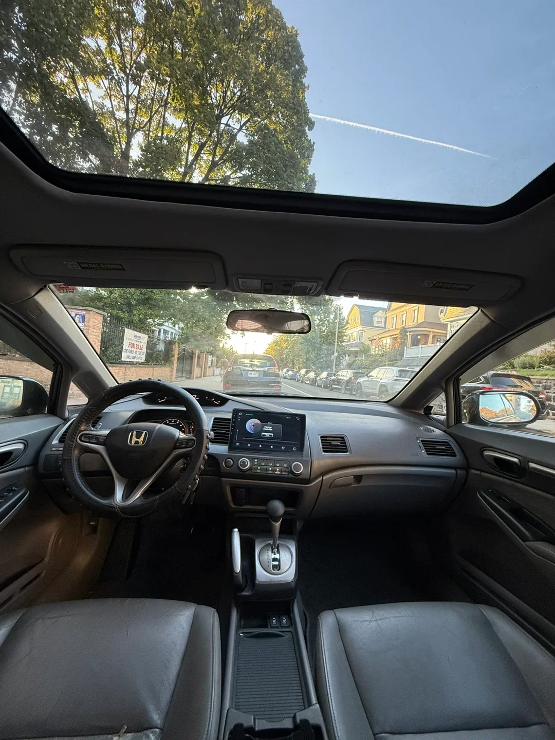 2010 Honda Civic EX-L - 124k miles image indicator(5)