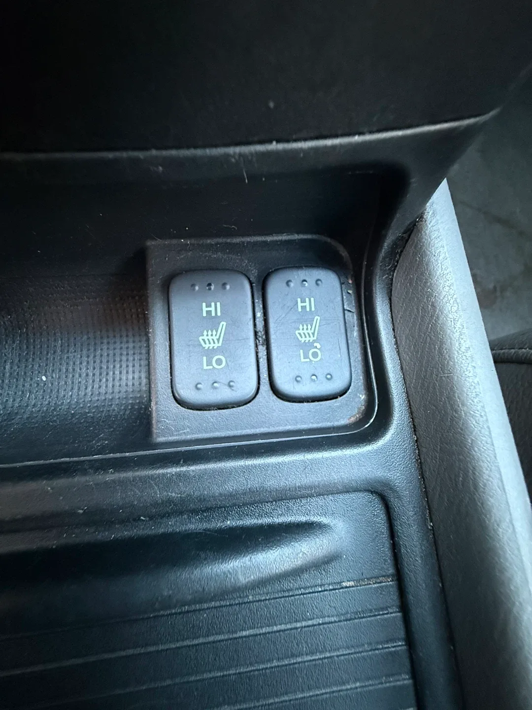 2010 Honda Civic EX-L - 124k miles image indicator(9)