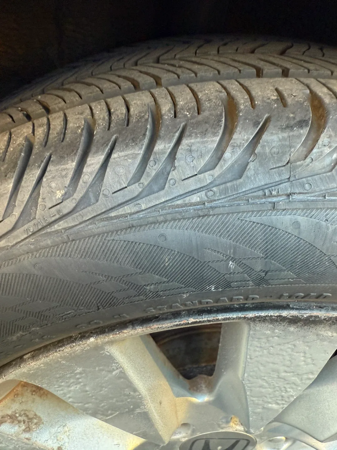 2010 Honda Civic EX-L - 124k miles image indicator(10)