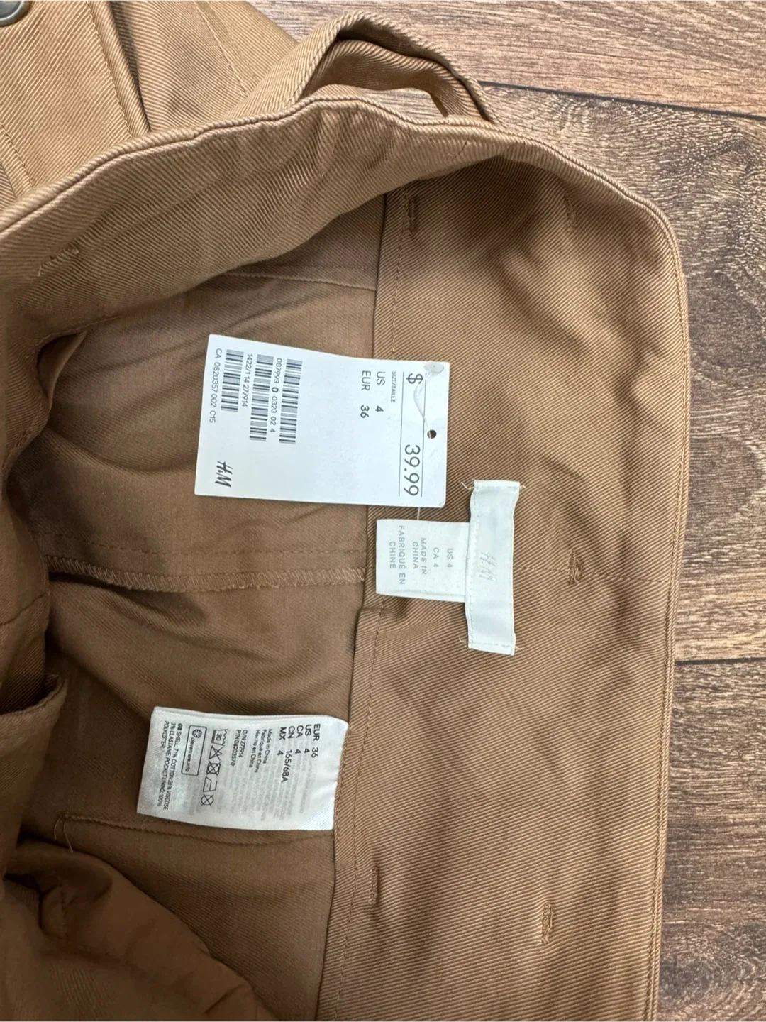 🔥 H&M High-Waist Belted Button Skirt image indicator(4)